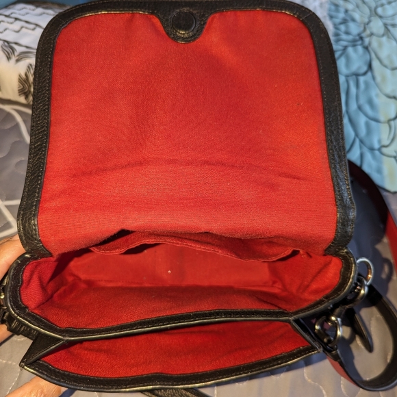 Handbag - Picture 2 of 3